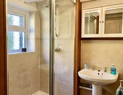 Tresowes Green Cottage