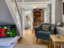 Tresowes Green Cottage