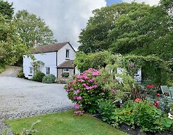 Tresowes Green Cottage