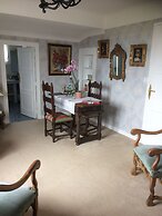 Villa Erresinolettean