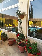 Mariam Hotel