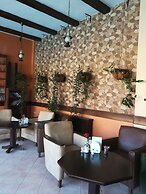 Mariam Hotel