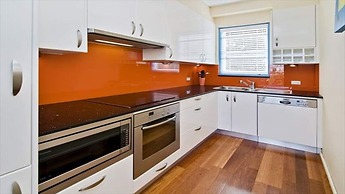 The Apartment Service BENT6