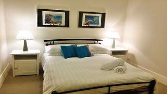 The Apartment Service DARL3