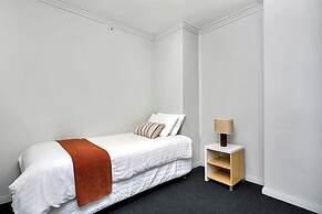 The Apartment Service FW206