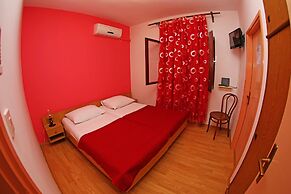 Apartments and Rooms Zvjezdana