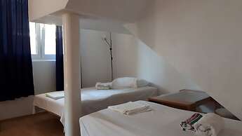 Apartments and Rooms Zvjezdana