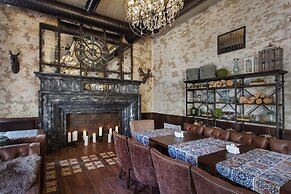Andersen Hotel