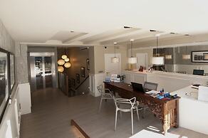 Serennia Exclusive Rooms