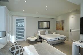 Serennia Exclusive Rooms