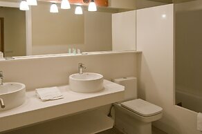 Serennia Exclusive Rooms