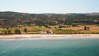 Daphne's Boutique Apartments