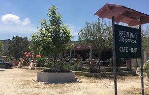 Daphne's Boutique Apartments