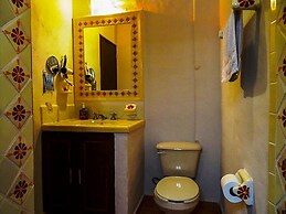 Bugambilias studio by Las Palmas