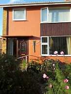 A. B&B - Glastonbury