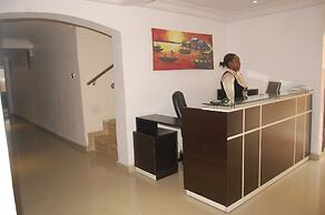 BEN AUTO guest house