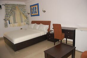 BEN AUTO guest house