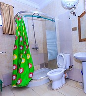 BEN AUTO guest house