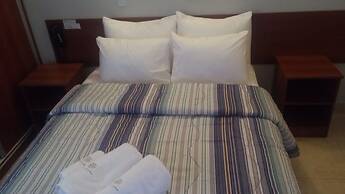 Madame Lynch Hotel Boutique