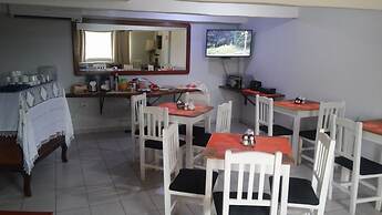 Madame Lynch Hotel Boutique