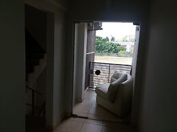 Madame Lynch Hotel Boutique