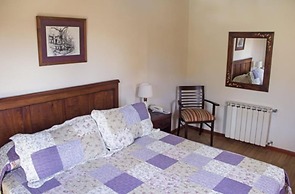 L'Hirondelle - Adults Only