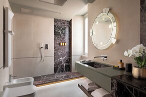 The Pantheon Iconic Rome Hotel, Autograph Collection