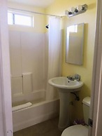 Europa Inn & Suites
