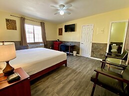 Europa Inn & Suites