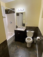 Europa Inn & Suites
