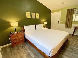 Europa Inn & Suites