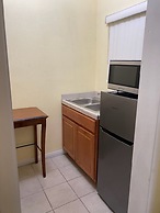 Europa Inn & Suites