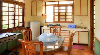 Villa Kota Bunga Ade