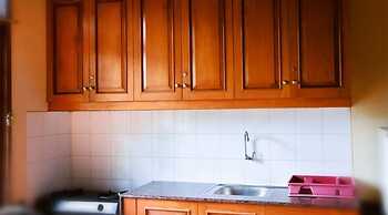 Villa Kota Bunga Ade