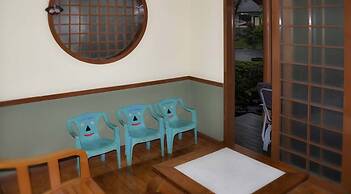 Villa Kota Bunga Ade