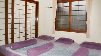 Villa Kota Bunga Ade