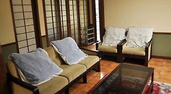 Villa Kota Bunga Ade