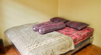 Villa Kota Bunga Ade