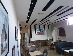 Erandi Hotel Tirana