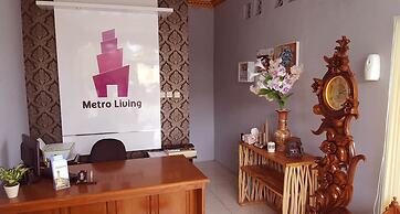 Metro Malioboro Living
