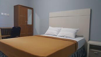 Metro Malioboro Living