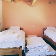 Guesthouse Sunset Hill Bise - Hostel