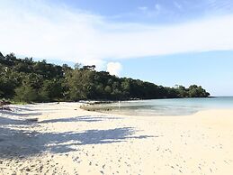 Nice Beach Bungalow