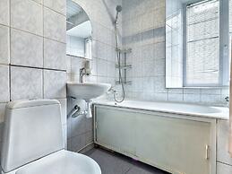 Friends apartment on Nevsky 112-2