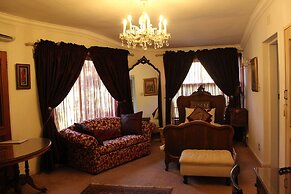 Kleineweide Guest House