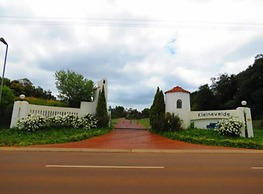 Kleineweide Guest House