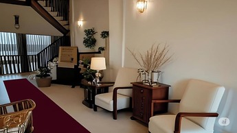 Karadede Hotel