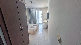 Karadede Hotel