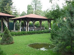 Hotel Baneasa Parc