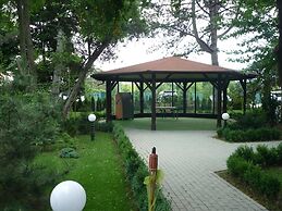 Hotel Baneasa Parc